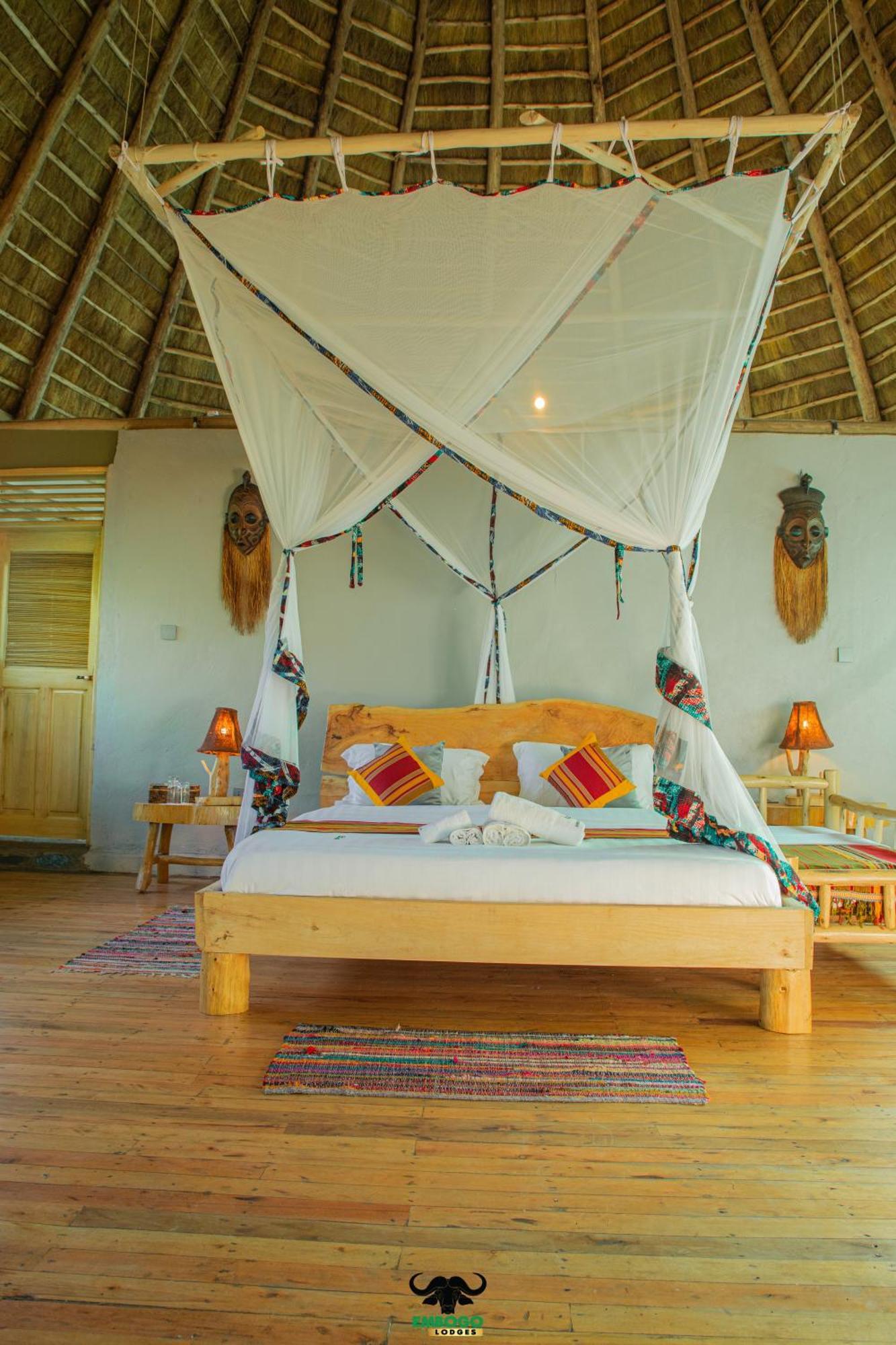 Embogo Safari Lodges Katoke Bagian luar foto