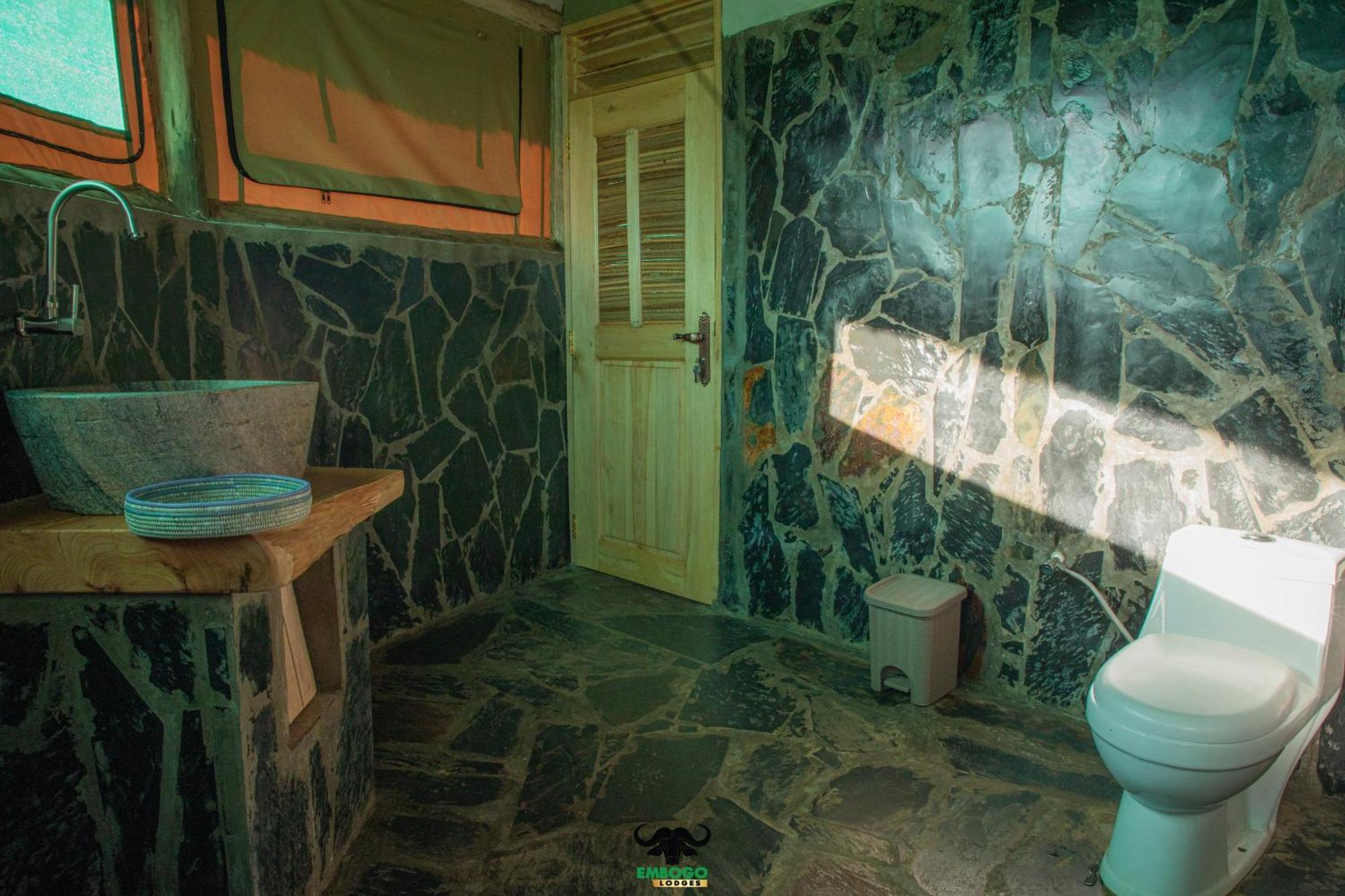 Embogo Safari Lodges Katoke Bagian luar foto