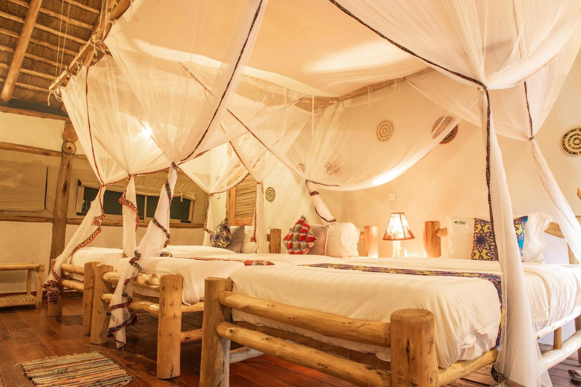 Embogo Safari Lodges Katoke Bagian luar foto